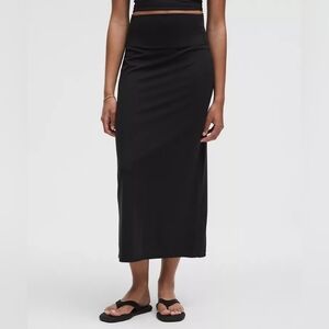 LULULEMON Black High-Waist Midi Skirt - Women